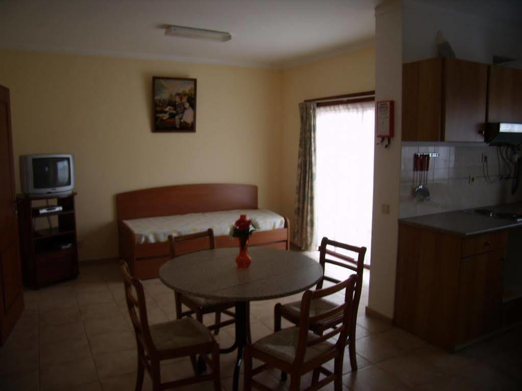 Residence 1000 Roses Moncarapacho Kültér fotó